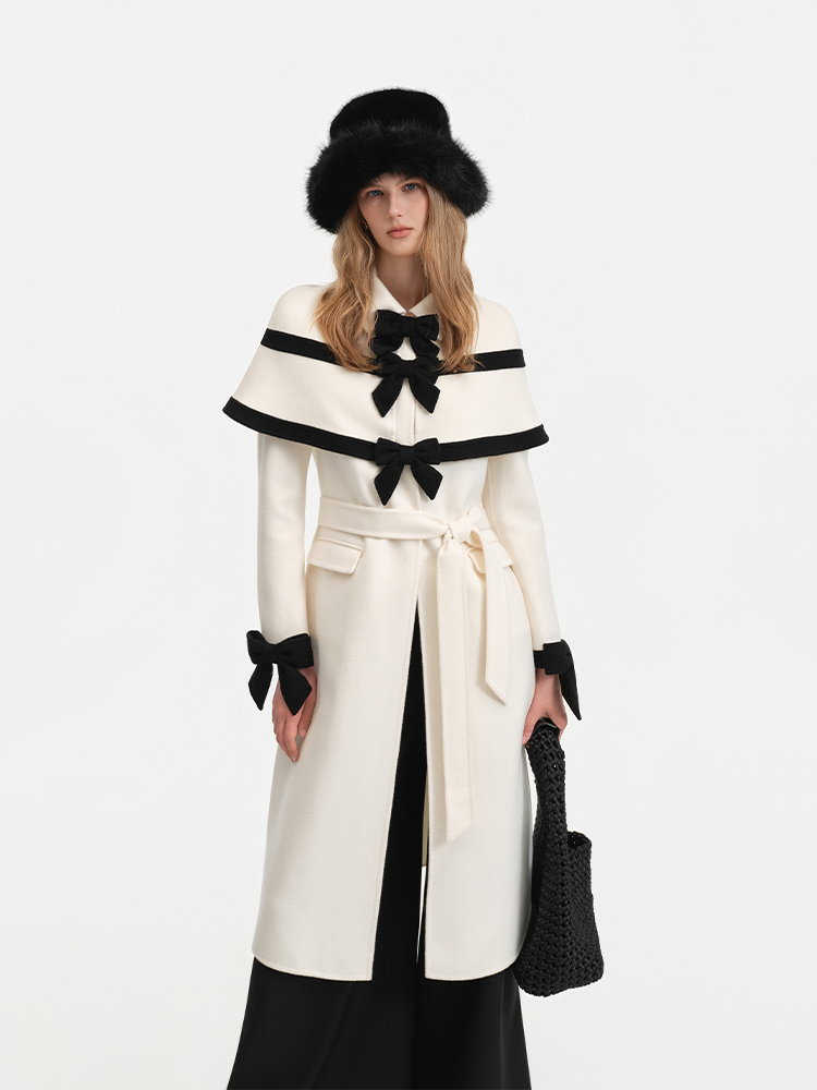A15Black and White Velvet Bow Shawl Style Woolen Coat